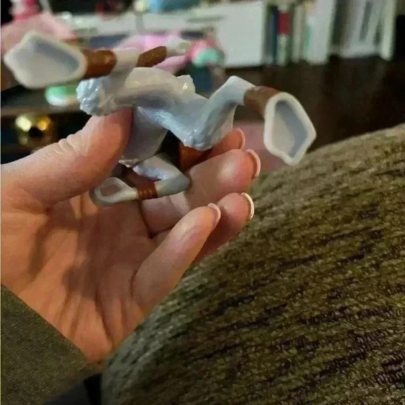 Rise of the Guardians Easter Bunny Rabbit - Picture 5 of 5